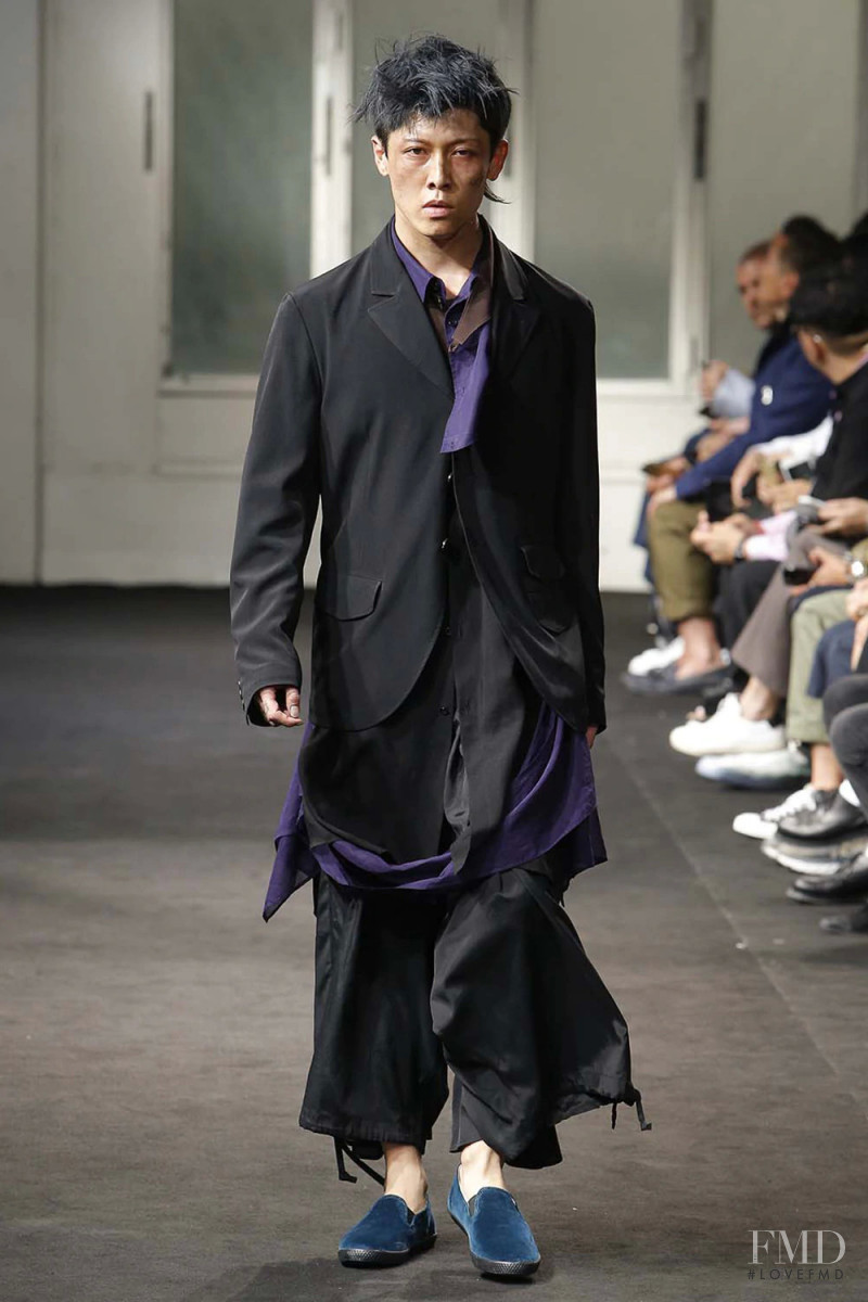 Yohji Yamamoto fashion show for Spring/Summer 2019