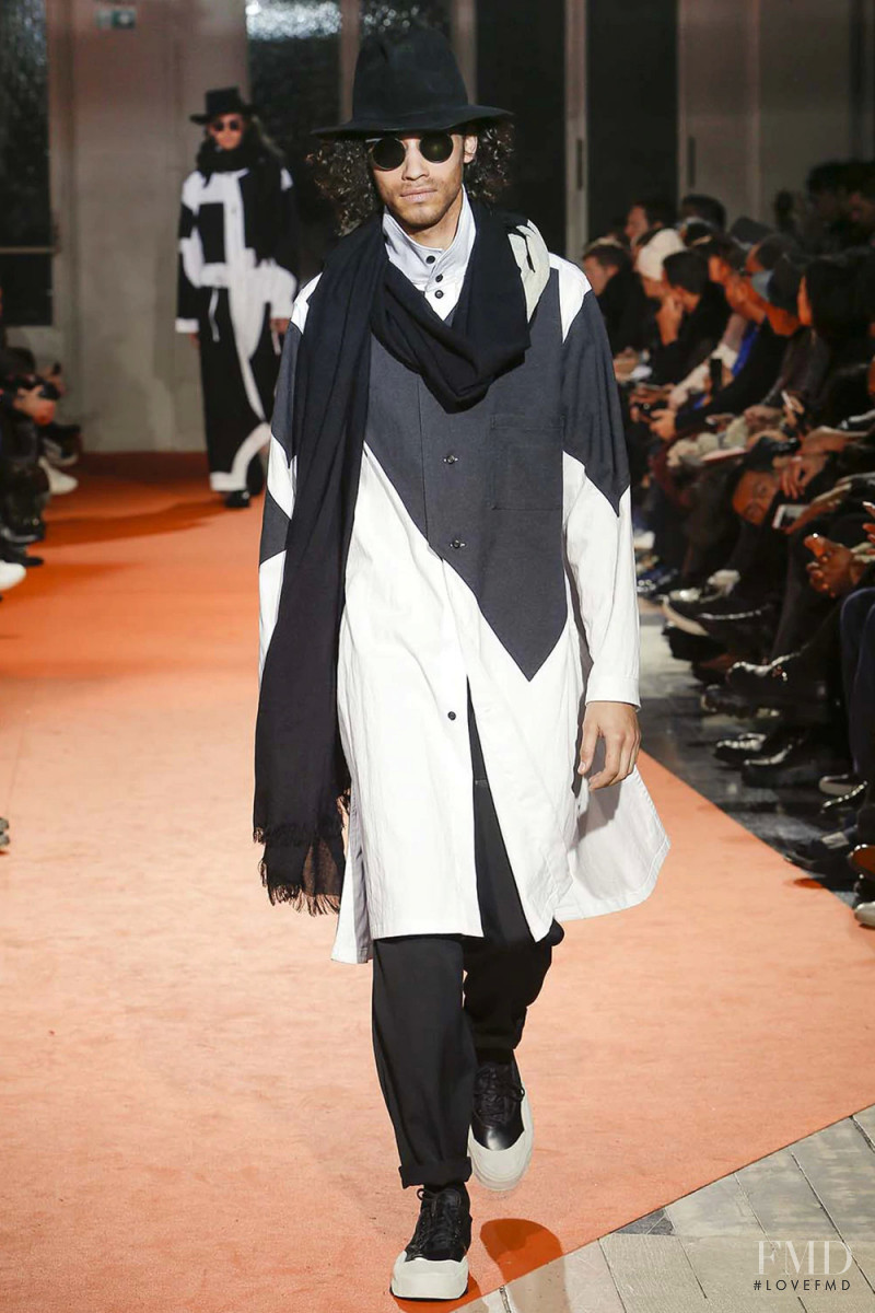 Yohji Yamamoto fashion show for Autumn/Winter 2018