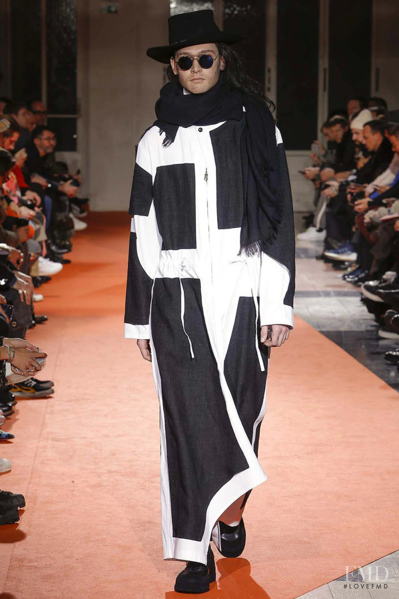 Yohji Yamamoto fashion show for Autumn/Winter 2018