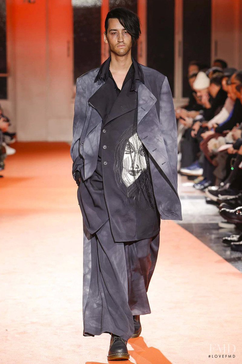 Yohji Yamamoto fashion show for Autumn/Winter 2018