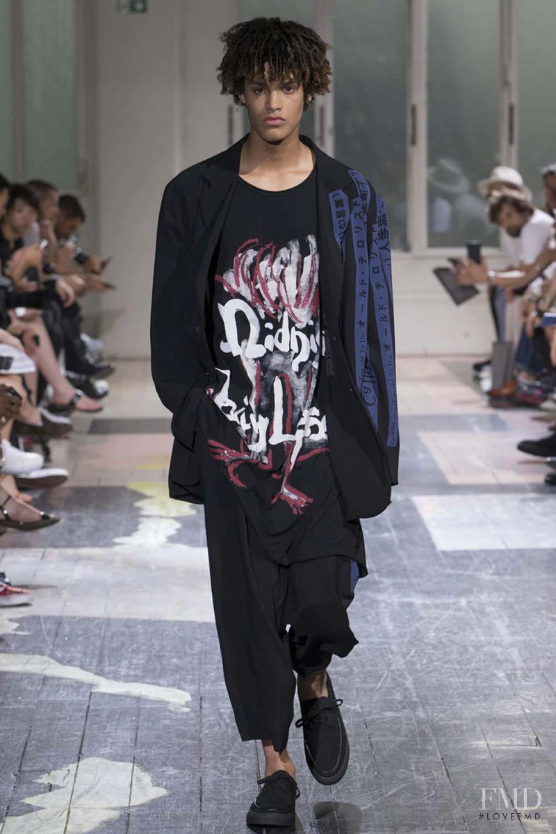 Yohji Yamamoto fashion show for Spring/Summer 2018