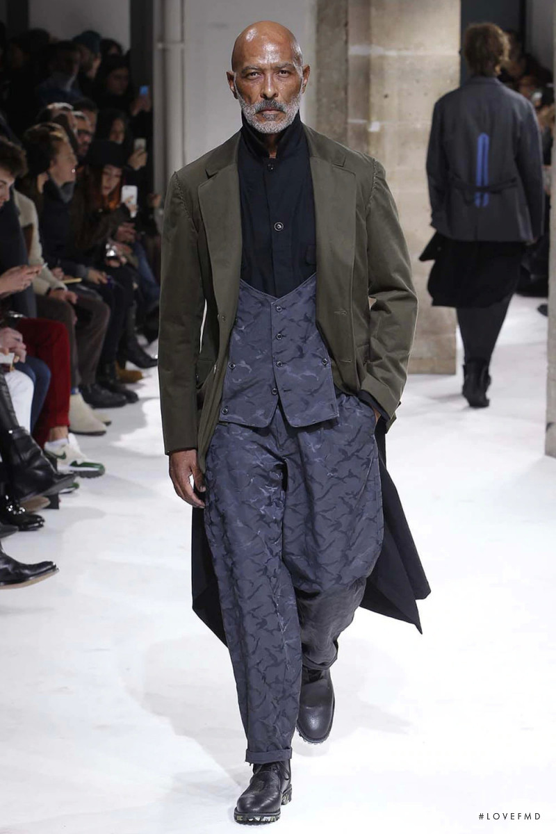 Yohji Yamamoto fashion show for Autumn/Winter 2017
