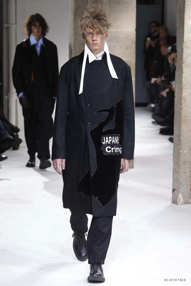 Yohji Yamamoto fashion show for Autumn/Winter 2017