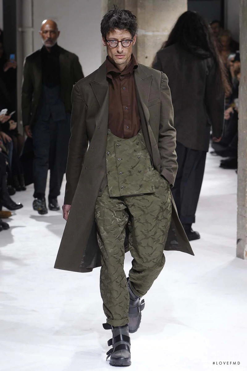 Yohji Yamamoto fashion show for Autumn/Winter 2017