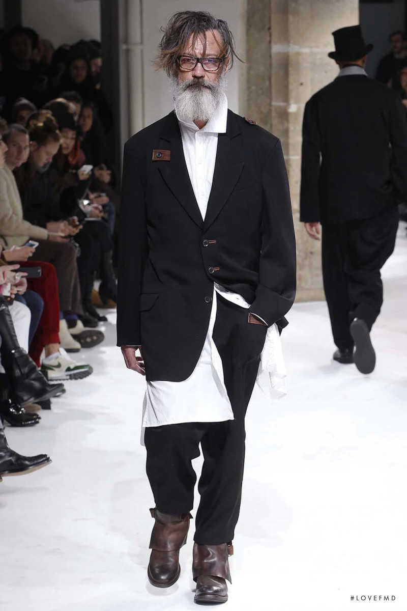 Yohji Yamamoto fashion show for Autumn/Winter 2017