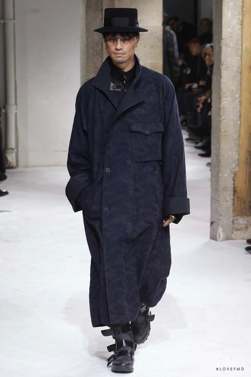 Yohji Yamamoto fashion show for Autumn/Winter 2017