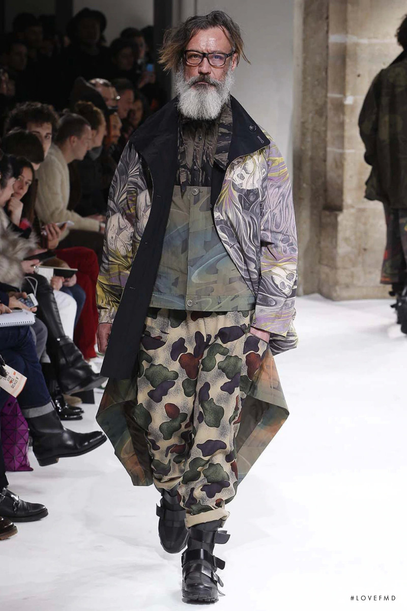 Yohji Yamamoto fashion show for Autumn/Winter 2017