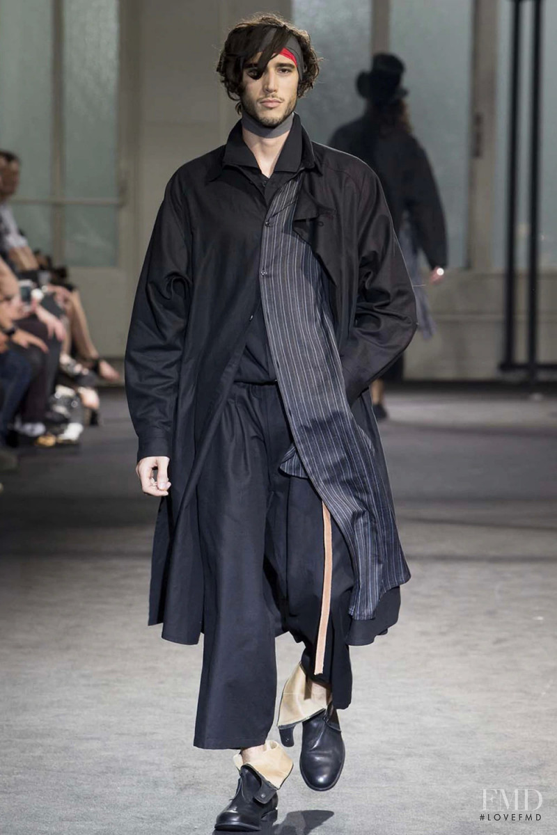 Yohji Yamamoto fashion show for Spring/Summer 2017