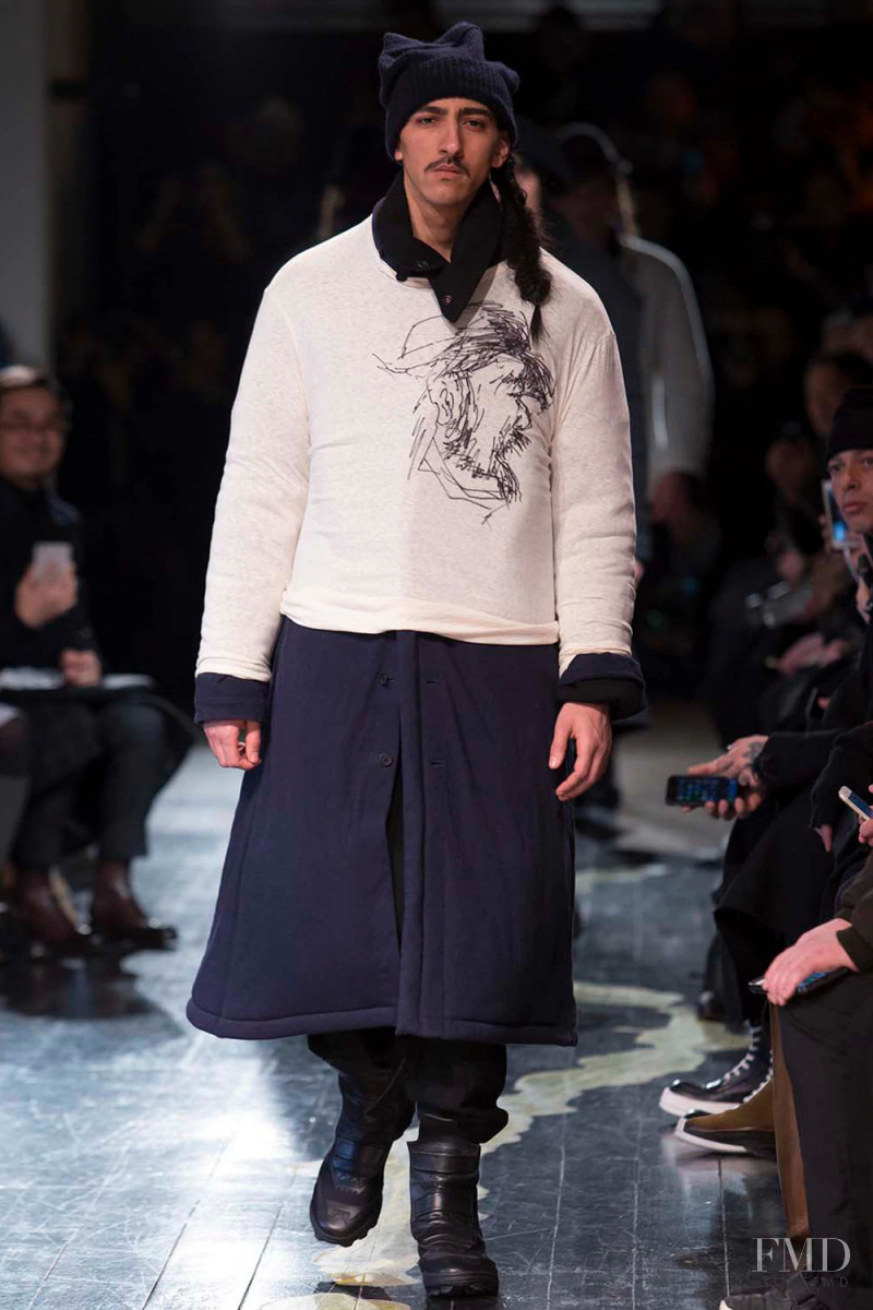 Yohji Yamamoto fashion show for Autumn/Winter 2016