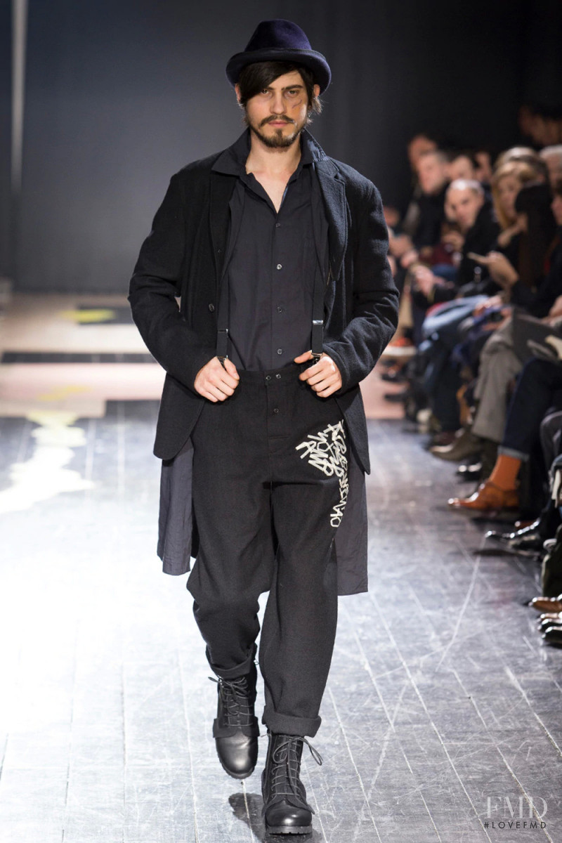 Yohji Yamamoto fashion show for Autumn/Winter 2015