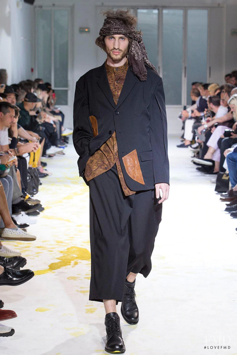 Yohji Yamamoto fashion show for Spring/Summer 2015