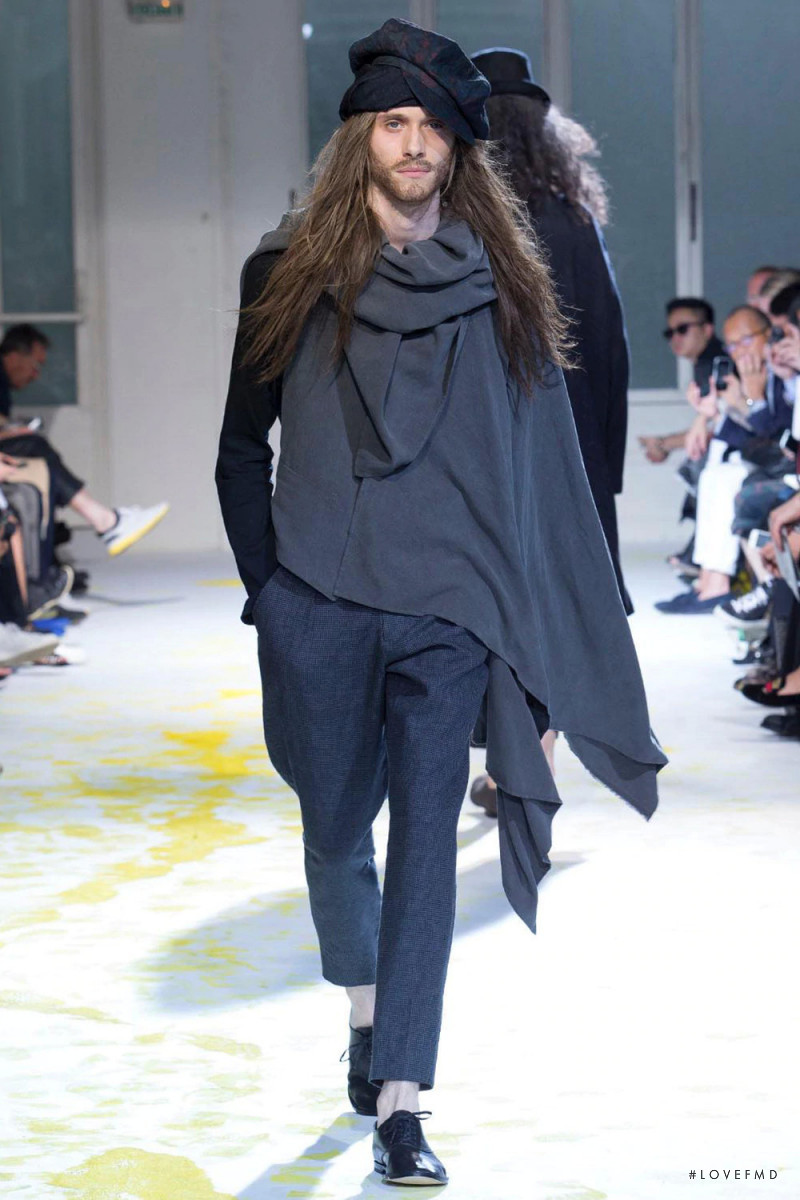 Yohji Yamamoto fashion show for Spring/Summer 2015