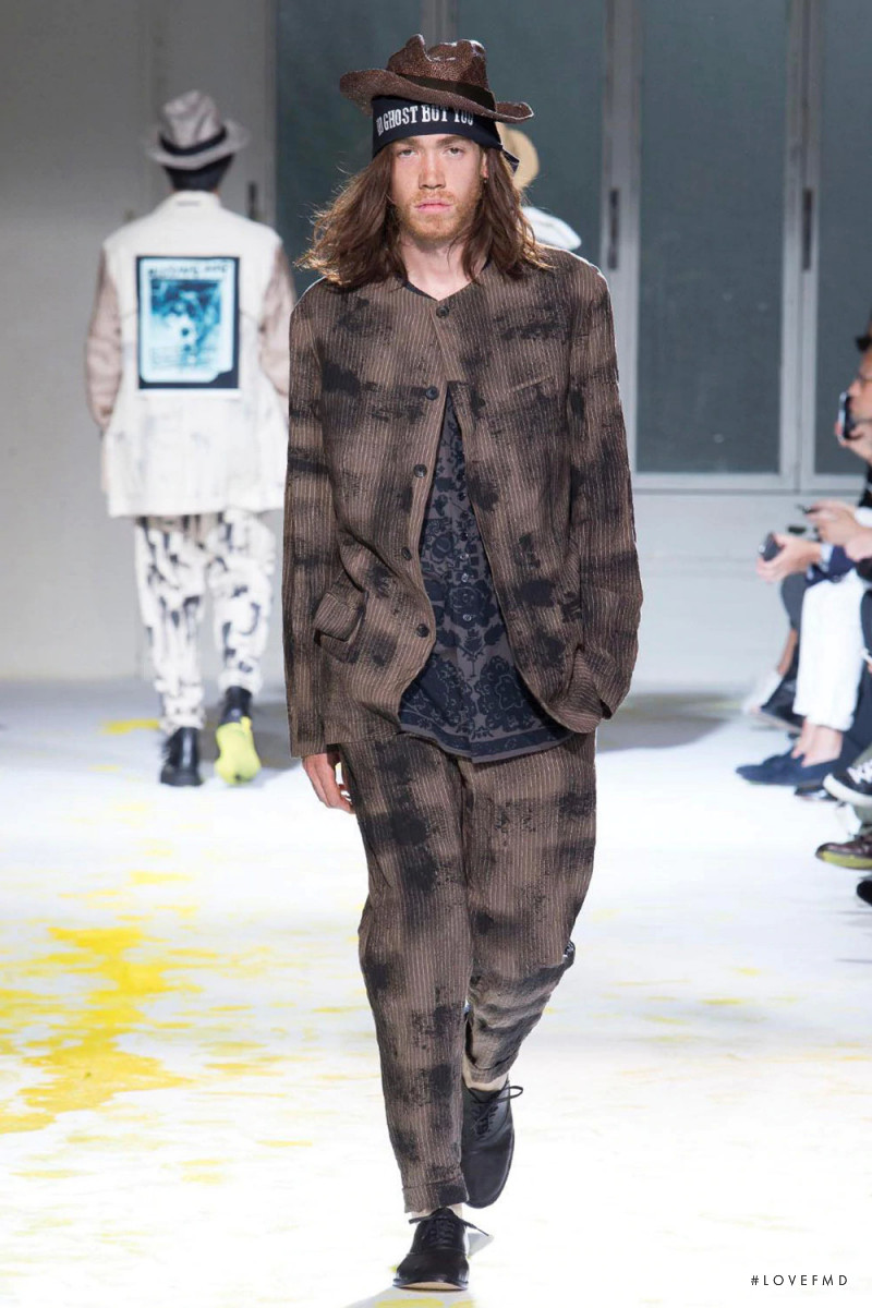 Yohji Yamamoto fashion show for Spring/Summer 2015