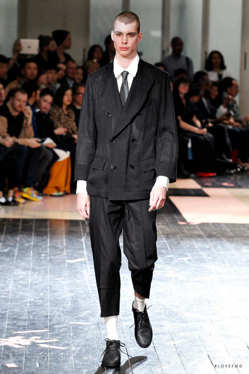 Yohji Yamamoto fashion show for Spring/Summer 2014