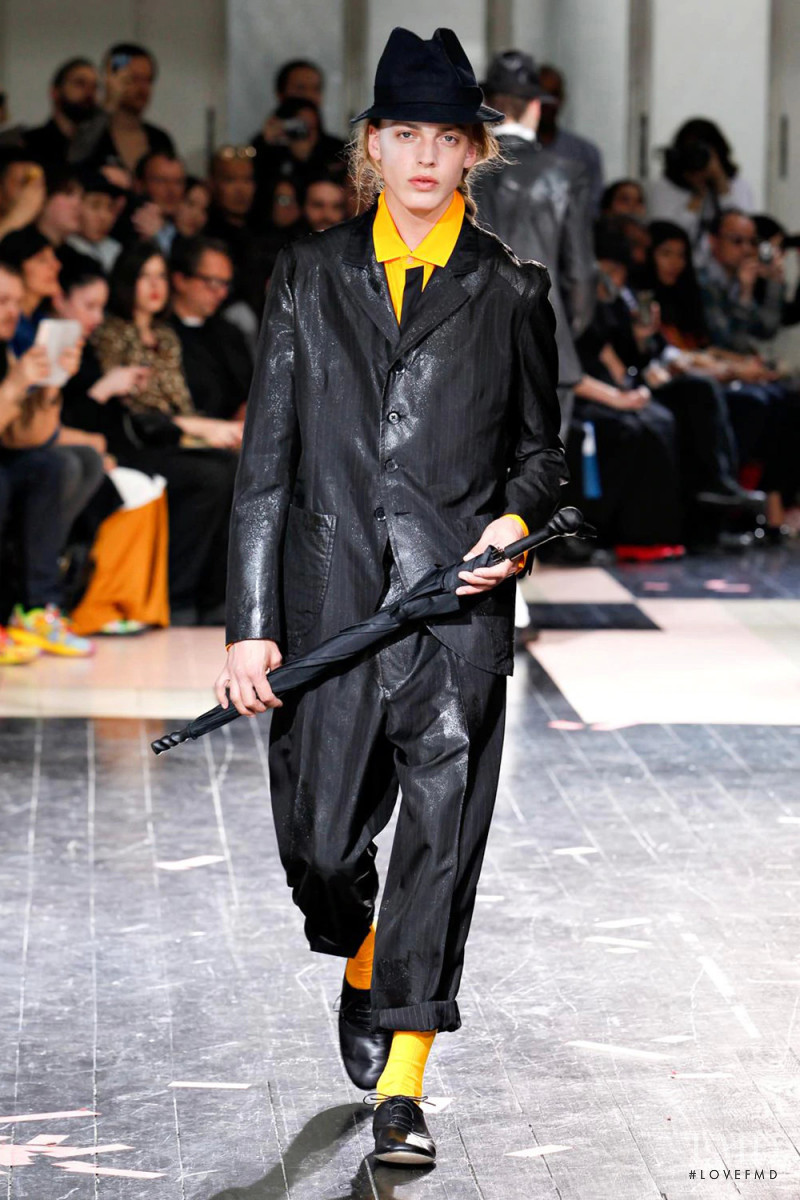 Yohji Yamamoto fashion show for Spring/Summer 2014