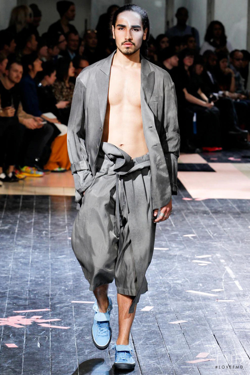 Yohji Yamamoto fashion show for Spring/Summer 2014