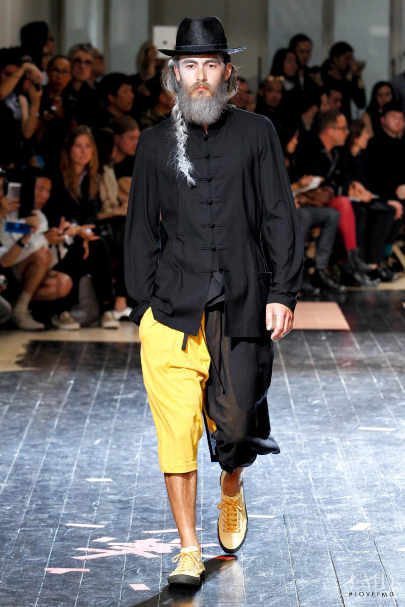 Yohji Yamamoto fashion show for Spring/Summer 2014