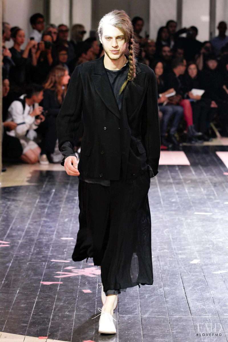 Yohji Yamamoto fashion show for Spring/Summer 2014