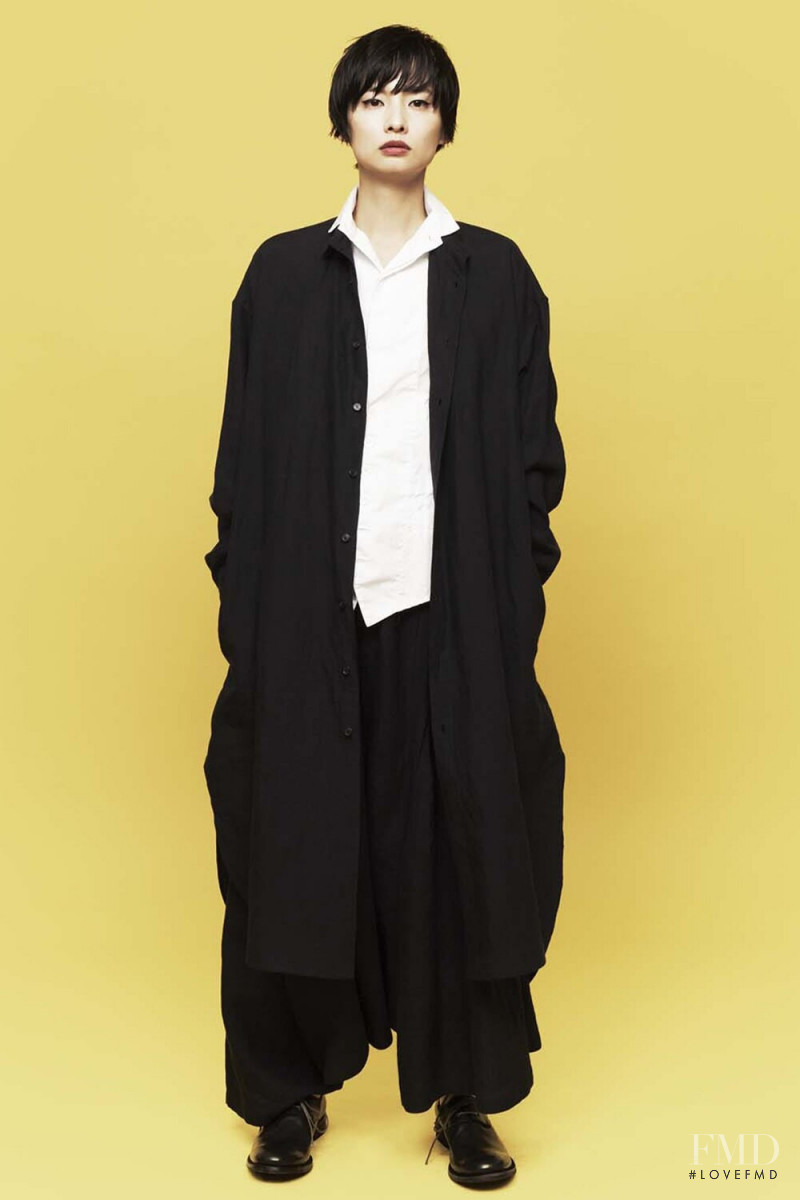 B Yohji Yamamoto lookbook for Spring/Summer 2017