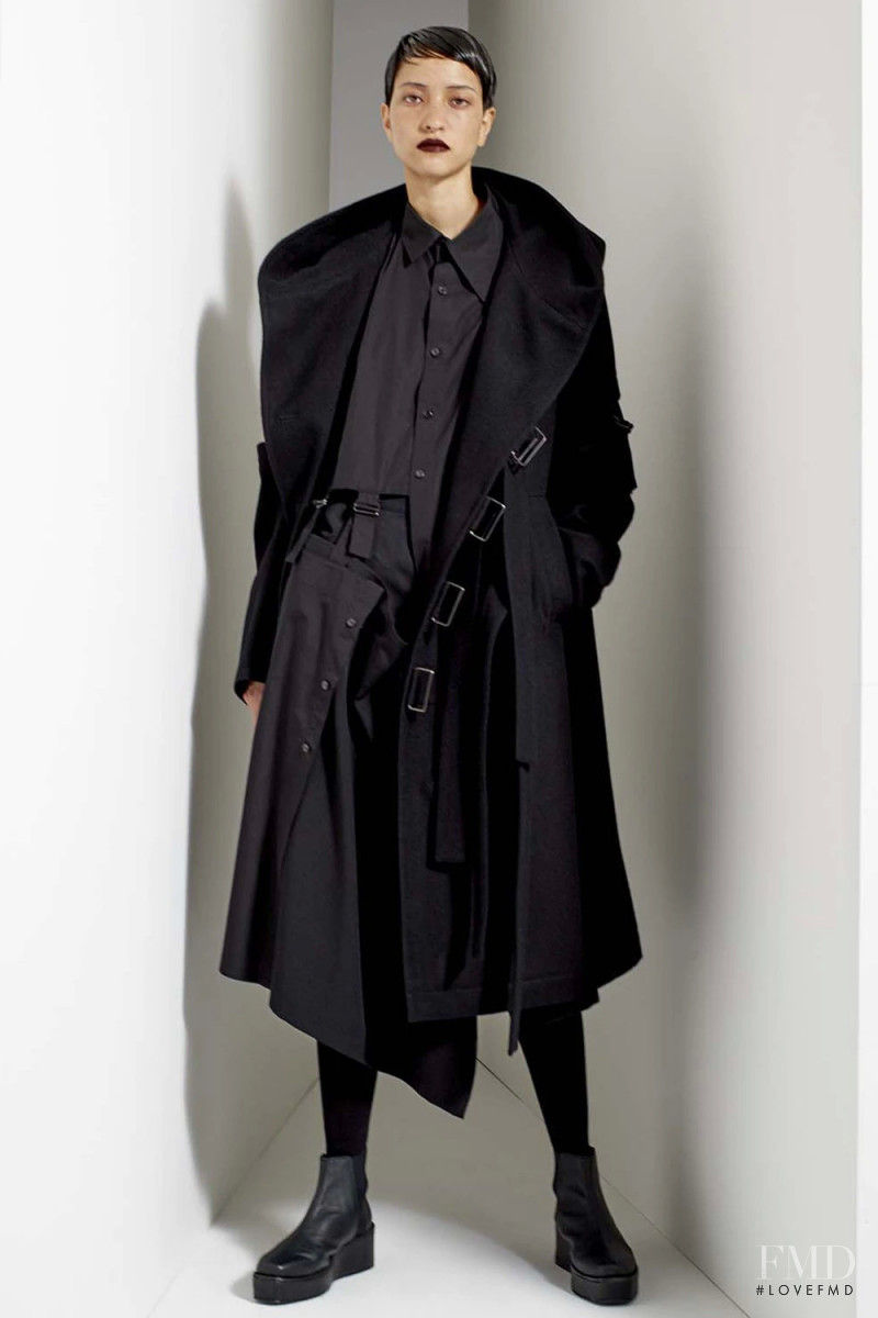 B Yohji Yamamoto lookbook for Autumn/Winter 2019