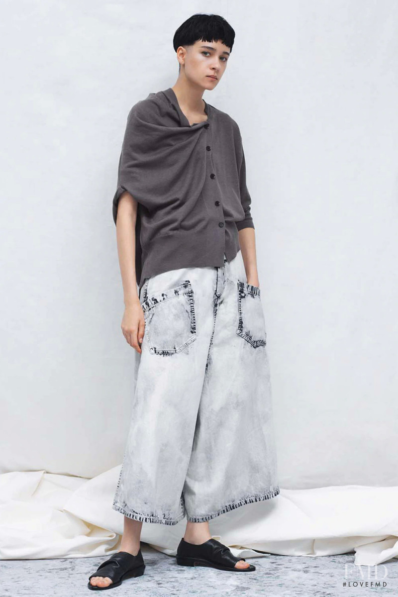 Y\'s by Yohji Yamamoto lookbook for Resort 2020