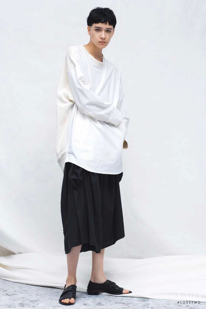 Y\'s by Yohji Yamamoto lookbook for Resort 2020