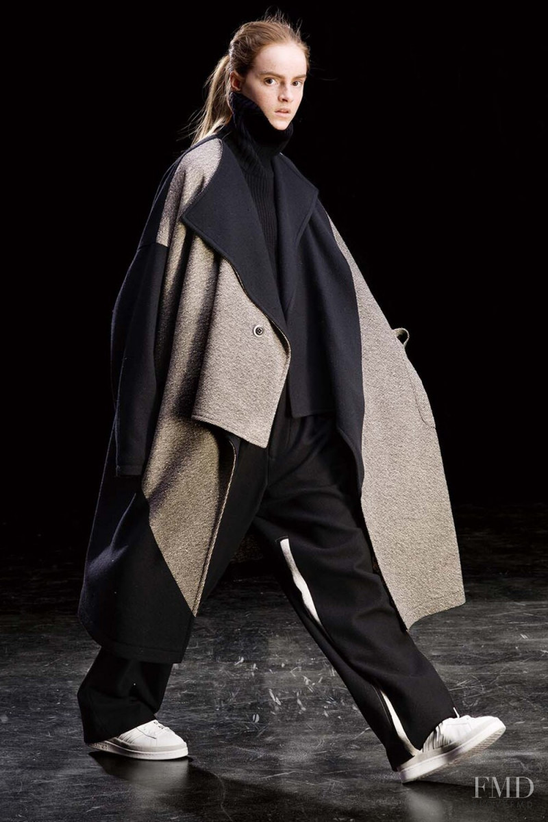 Y\'s by Yohji Yamamoto lookbook for Autumn/Winter 2019