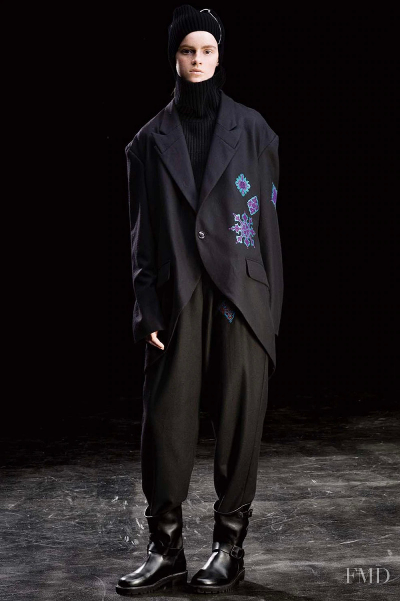 Y\'s by Yohji Yamamoto lookbook for Autumn/Winter 2019