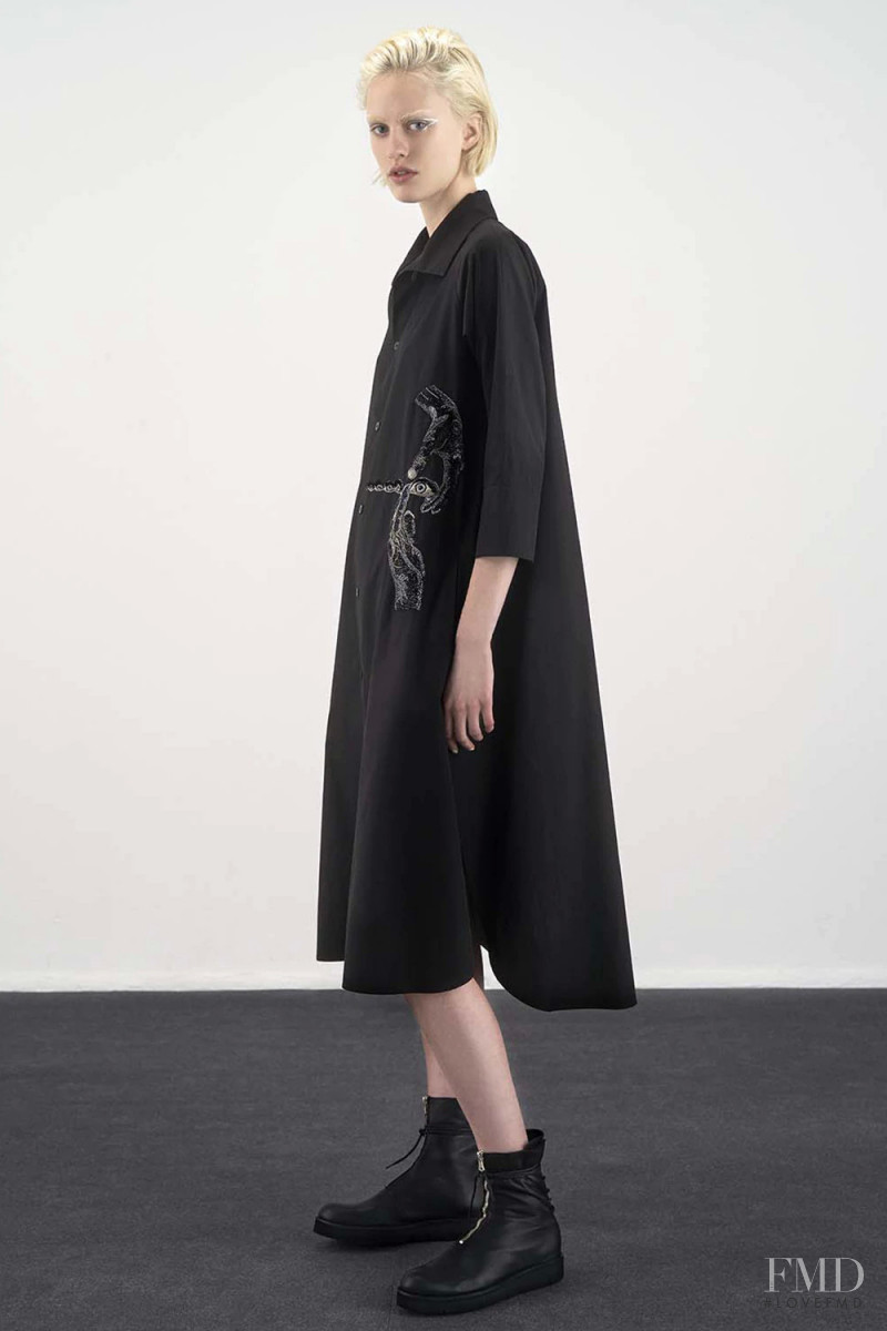 Y\'s by Yohji Yamamoto lookbook for Resort 2019