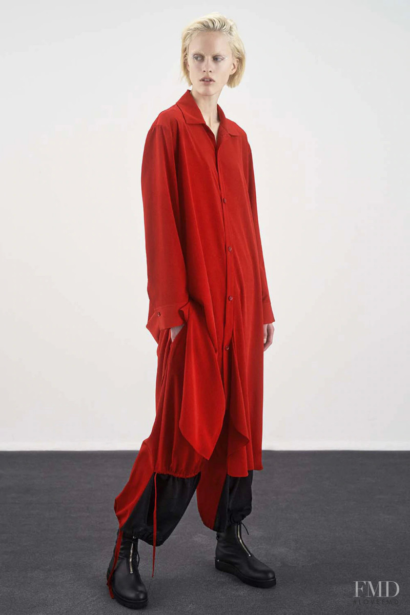 Y\'s by Yohji Yamamoto lookbook for Resort 2019