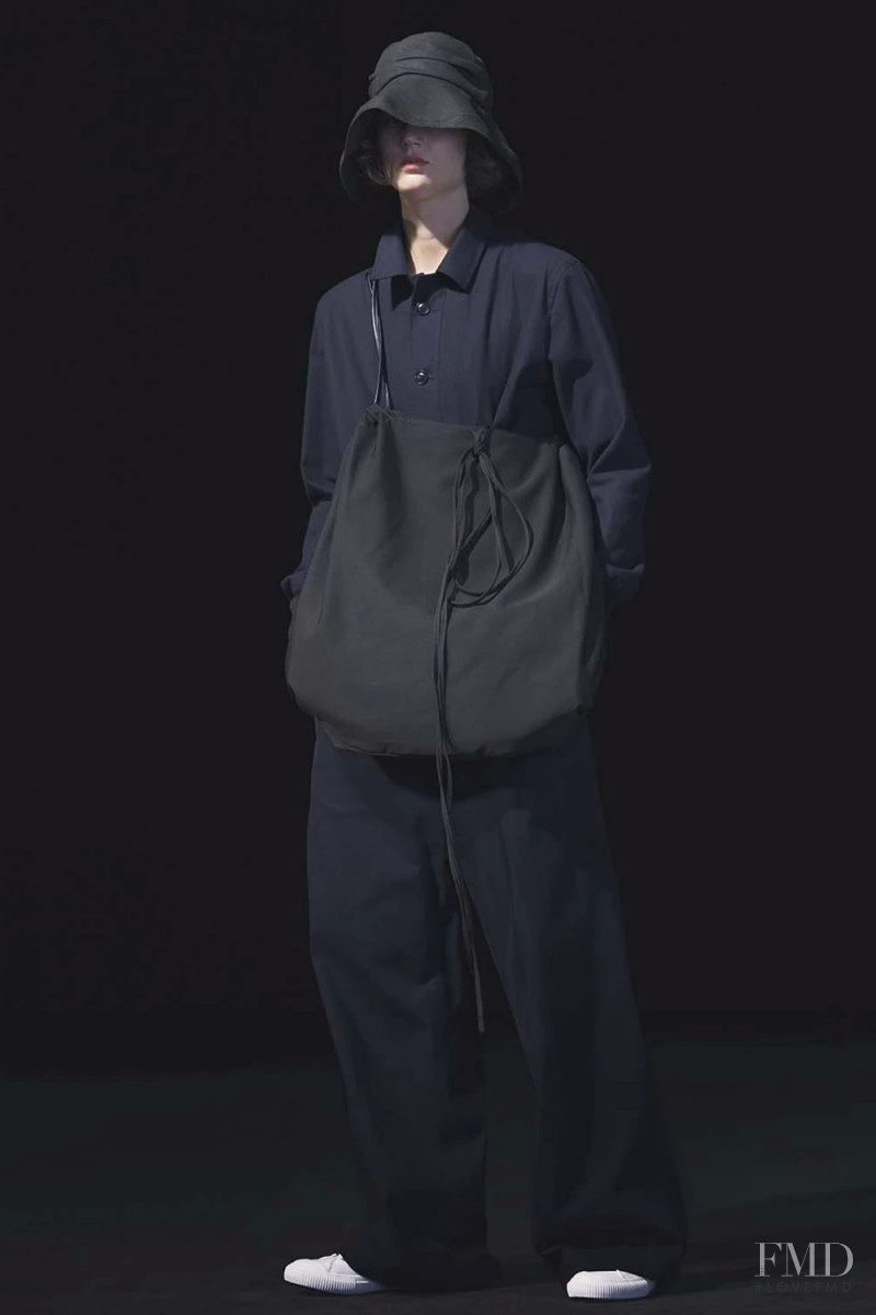 Y\'s by Yohji Yamamoto lookbook for Spring/Summer 2019