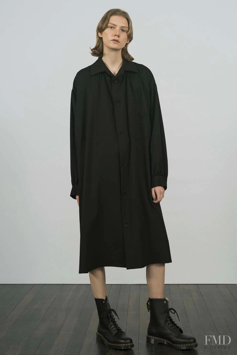 Y\'s by Yohji Yamamoto lookbook for Resort 2019