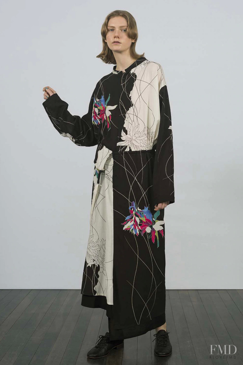 Y\'s by Yohji Yamamoto lookbook for Resort 2019