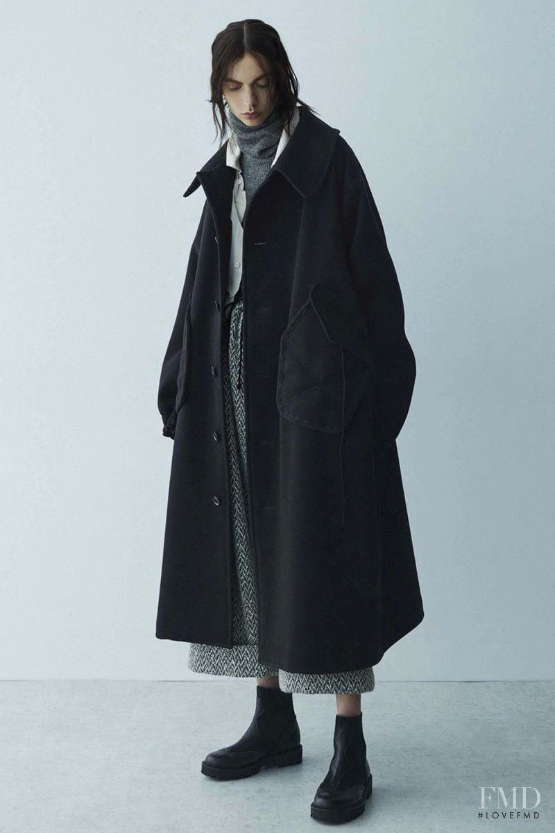 Y\'s by Yohji Yamamoto lookbook for Autumn/Winter 2018