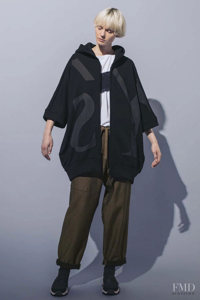 Y\'s by Yohji Yamamoto lookbook for Pre-Fall 2018