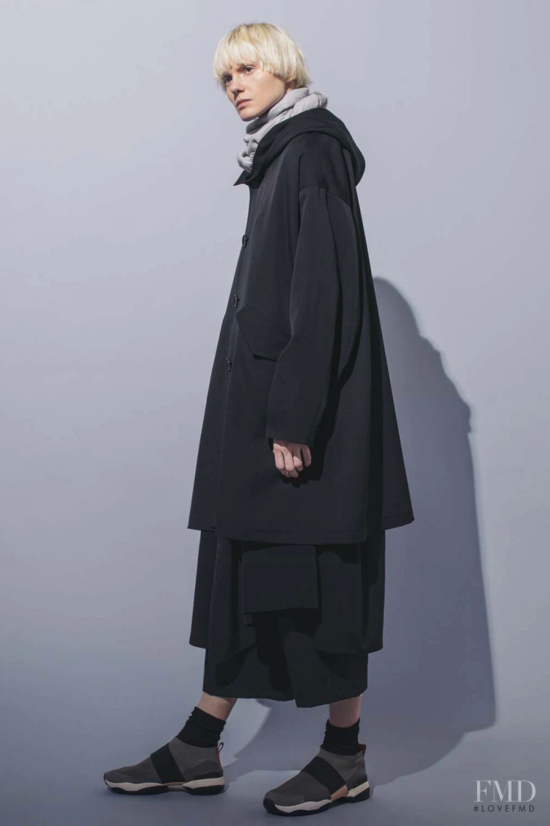 Y\'s by Yohji Yamamoto lookbook for Pre-Fall 2018