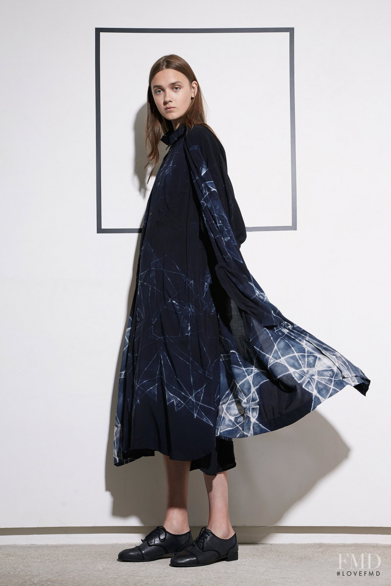 Y\'s by Yohji Yamamoto lookbook for Resort 2017