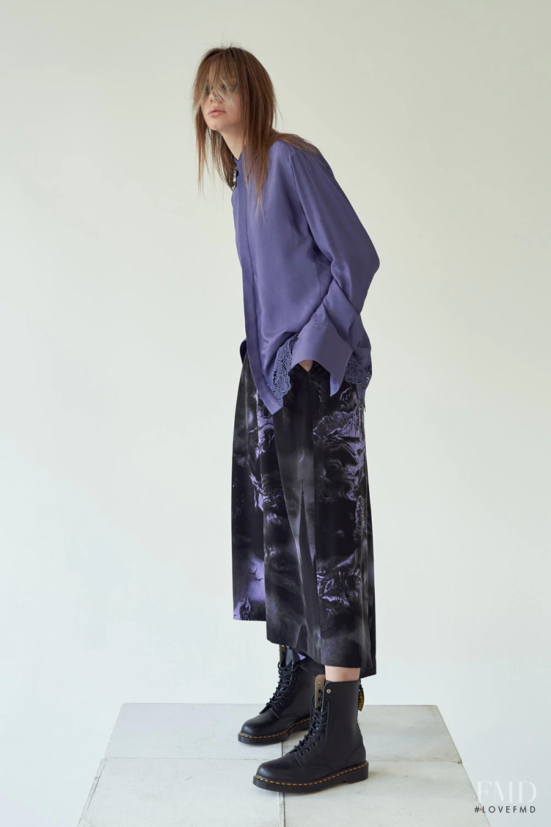 Y\'s PINK lookbook for Pre-Fall 2020