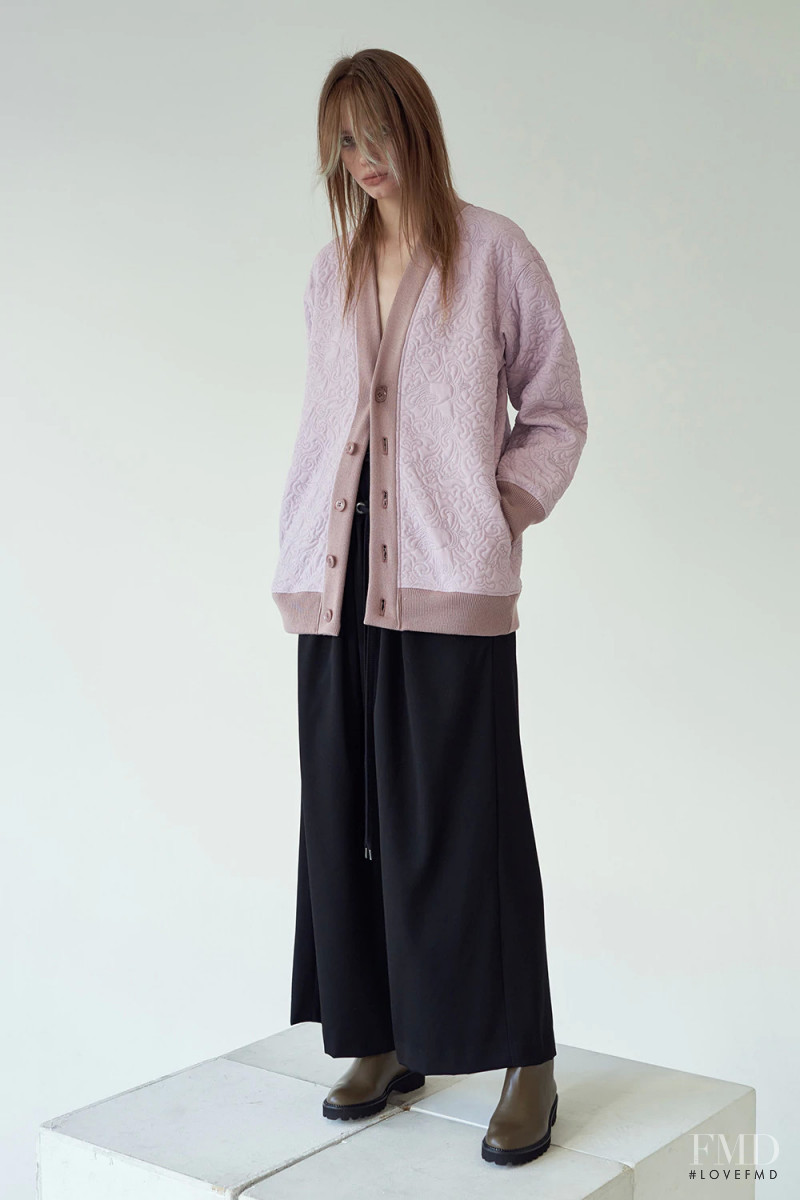 Y\'s PINK lookbook for Pre-Fall 2020