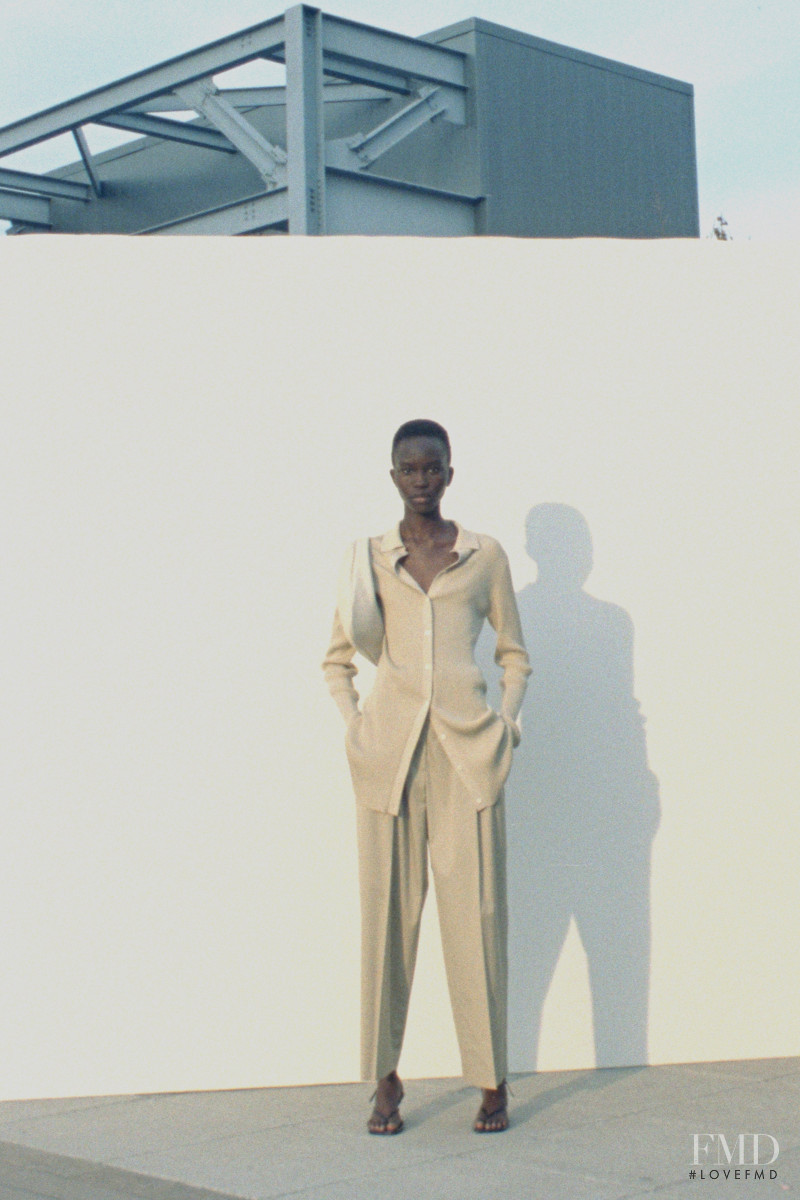The Row lookbook for Spring/Summer 2021