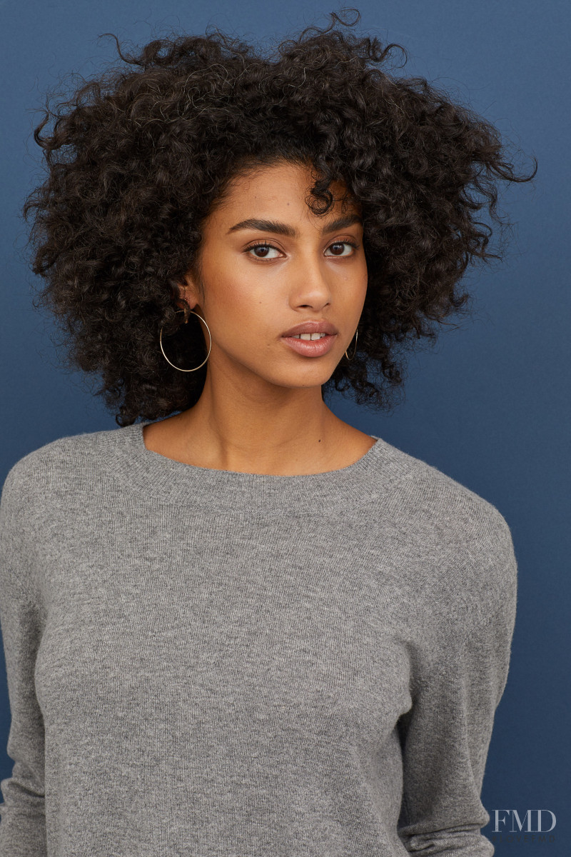 Imaan Hammam featured in  the H&M catalogue for Pre-Fall 2018