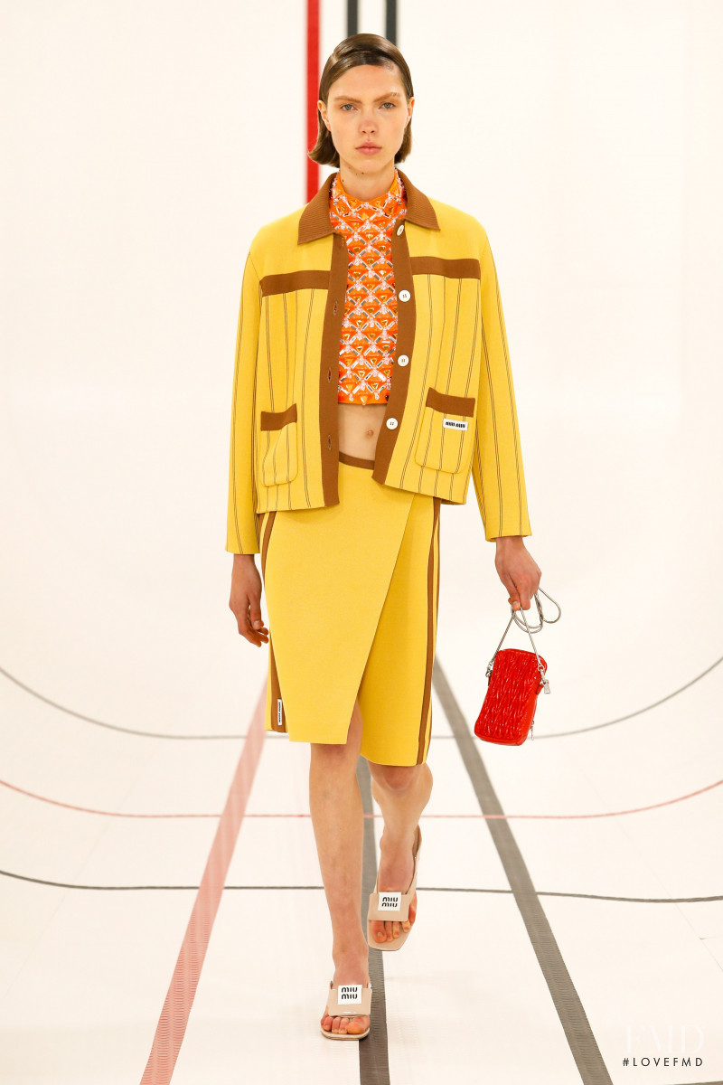Anneliek Heuvel featured in  the Miu Miu fashion show for Spring/Summer 2021
