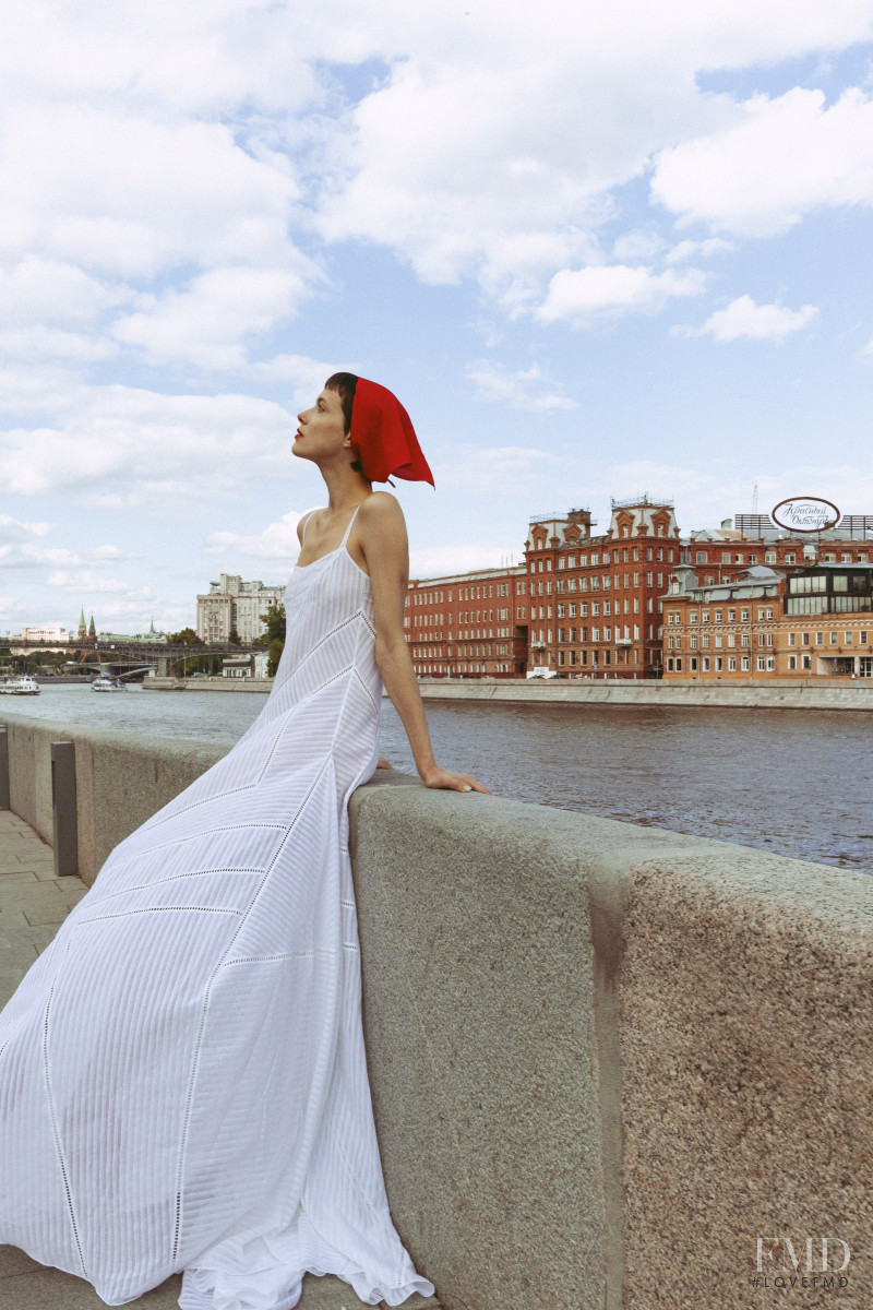 Valentin Yudashkin lookbook for Spring/Summer 2021