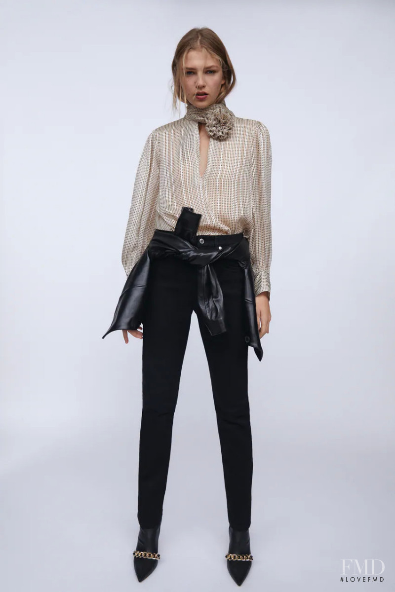 Deirdre Firinne featured in  the Zara catalogue for Fall 2020