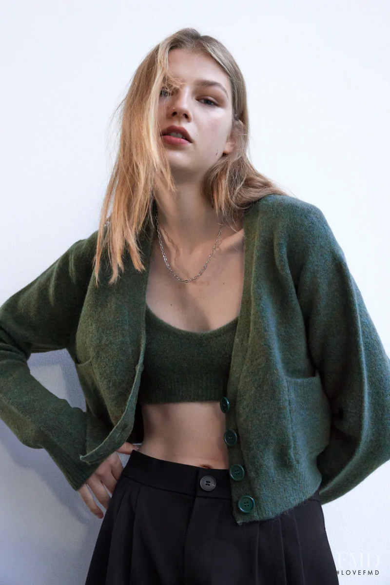 Deirdre Firinne featured in  the Zara catalogue for Fall 2020