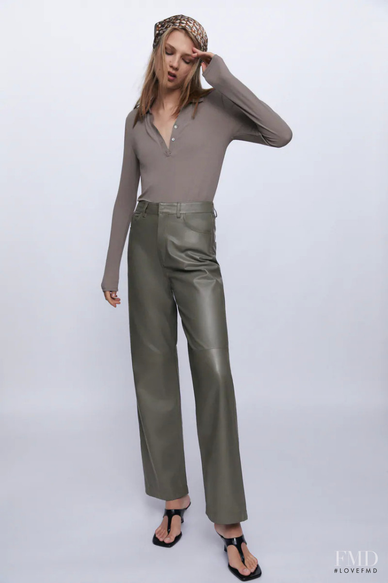 Deirdre Firinne featured in  the Zara catalogue for Fall 2020