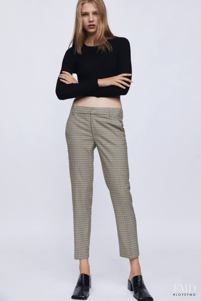 Deirdre Firinne featured in  the Zara catalogue for Fall 2020