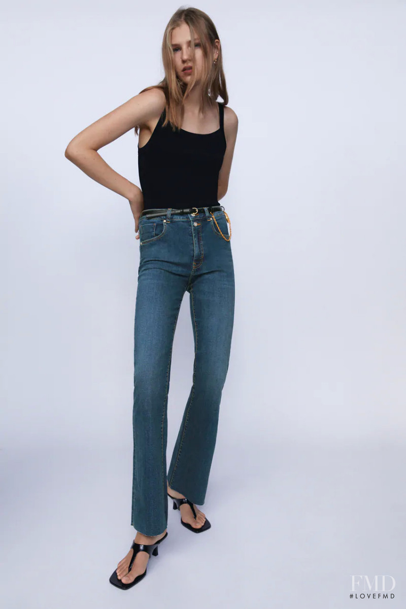 Deirdre Firinne featured in  the Zara catalogue for Fall 2020