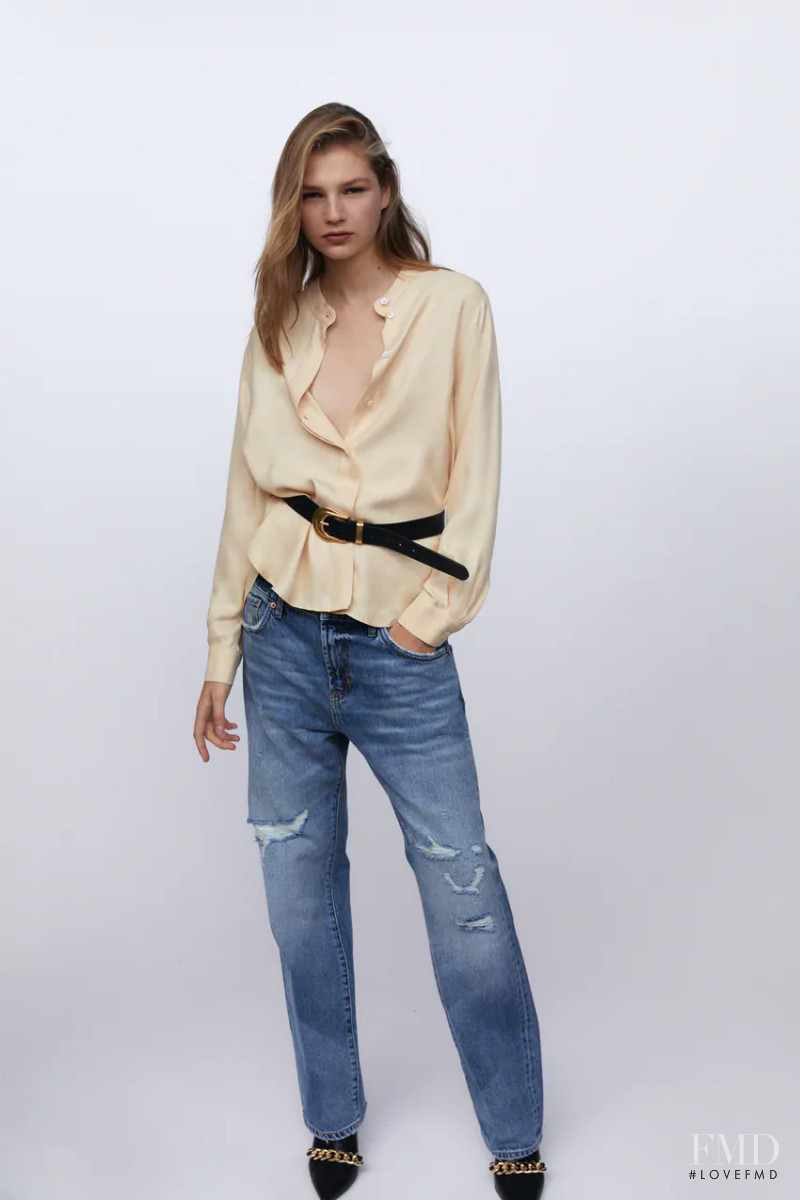 Deirdre Firinne featured in  the Zara catalogue for Fall 2020