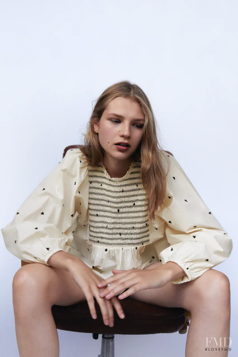 Deirdre Firinne featured in  the Zara catalogue for Fall 2020